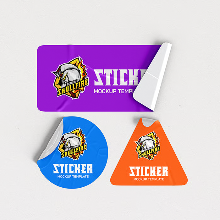 Stickers personalizados impresos en vinilo adhesivo de alta calidad en Bogotá